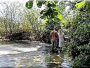 THEY GET CAUGHT DURING ANAL SEX OUTSIDE IN PUBLIC 2of2