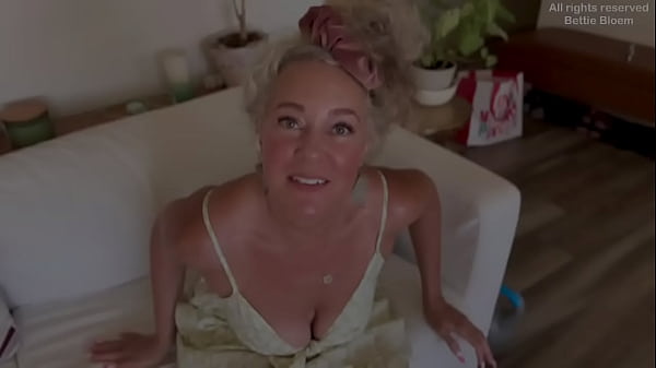 Your Nanny Is Obsessed With Your Big Pee Pee